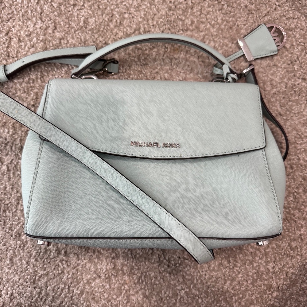 Michael Kors Crossbody